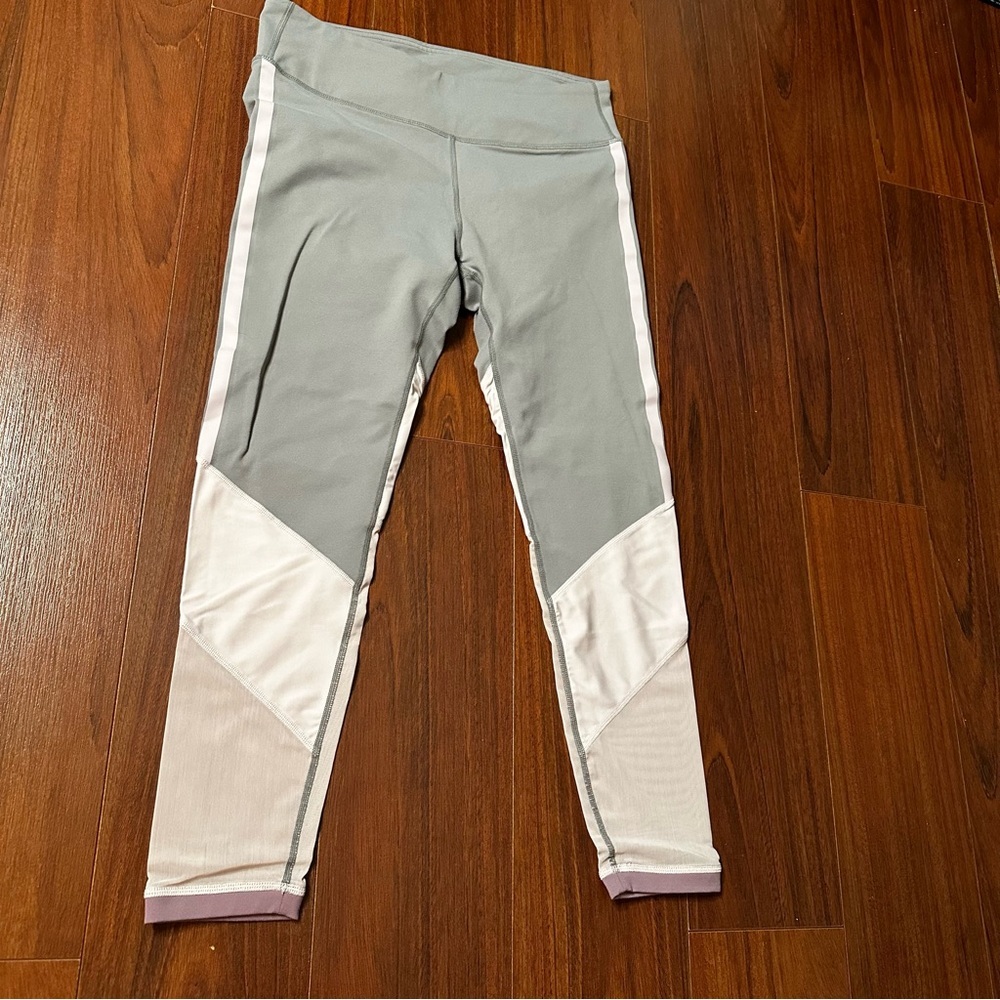 Fabletics Mid-Rise Mesh Powerhold® Legging Sz S Compression Ankle‎ Gray/Pink